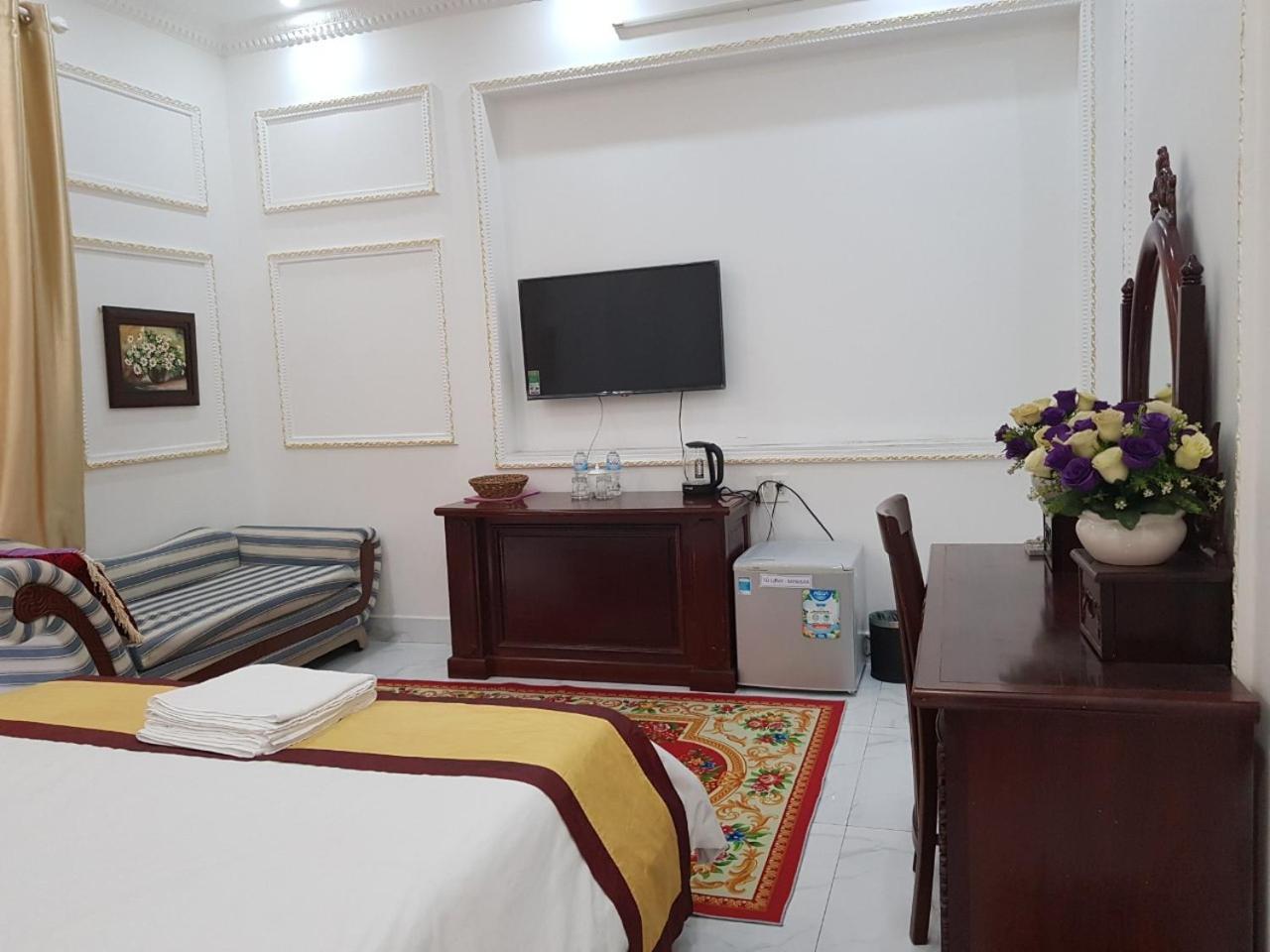 Kim Cuong - Hotel Near Tan Son Nhat Airport Thành Pho Ho Chí Minh Esterno foto