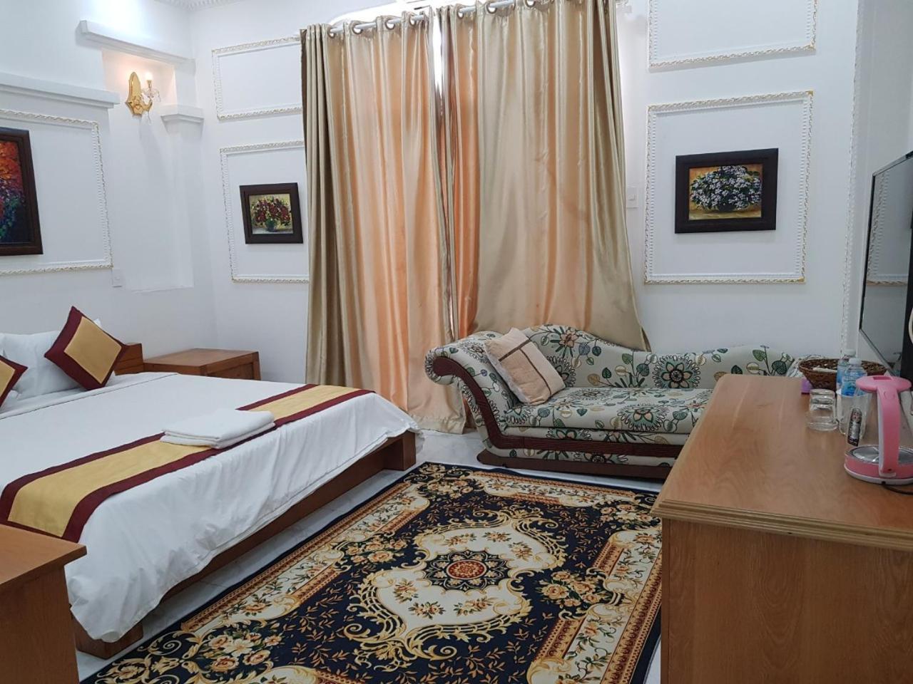 Kim Cuong - Hotel Near Tan Son Nhat Airport Thành Pho Ho Chí Minh Esterno foto