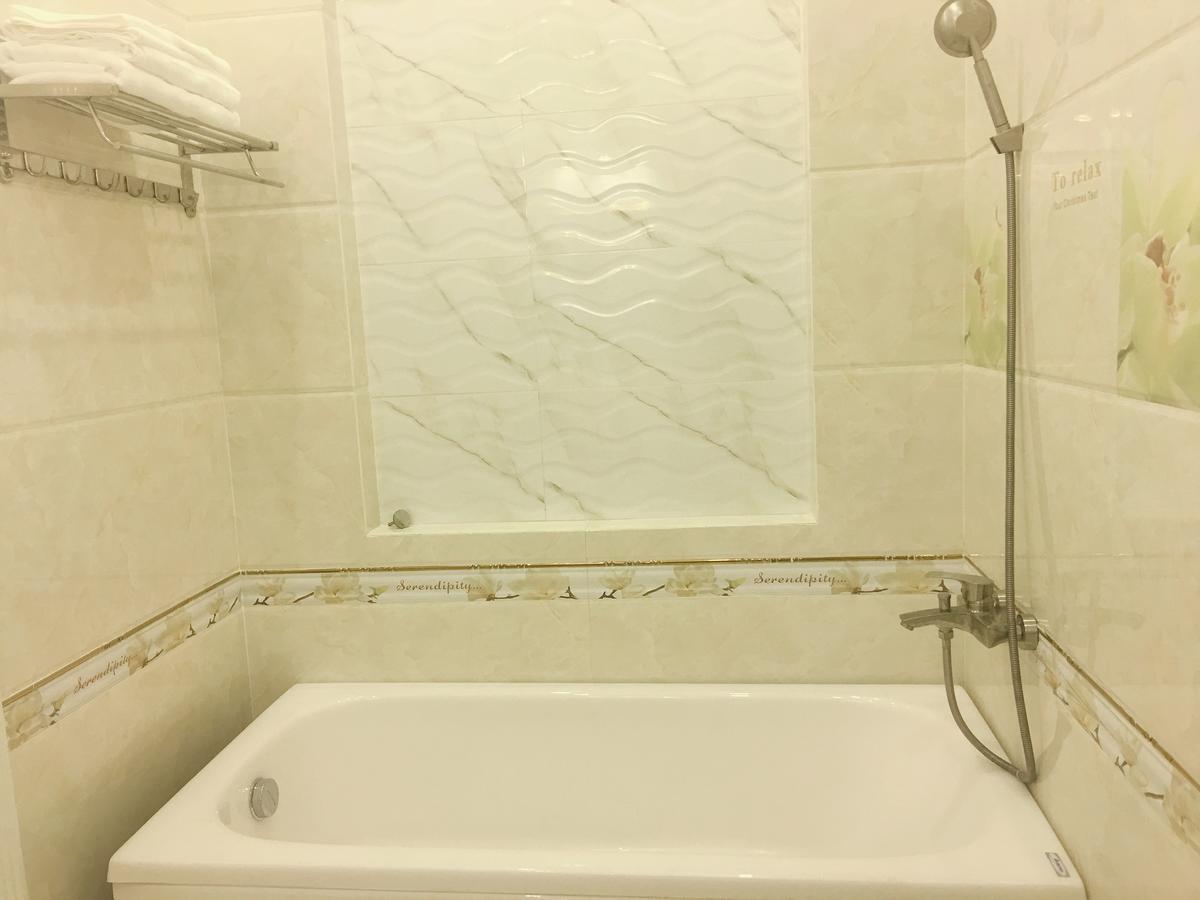 Kim Cuong - Hotel Near Tan Son Nhat Airport Thành Pho Ho Chí Minh Esterno foto